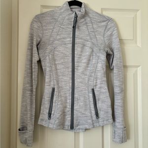 Lululemon define jacket size 6